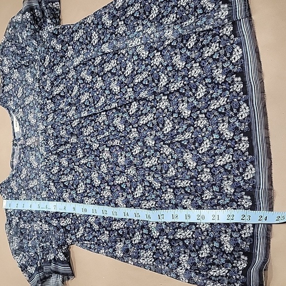 Max Studio Size S, Black with Blue Floral Pattern Mesh, Lined Babydoll Style Top - Picture 8 of 11